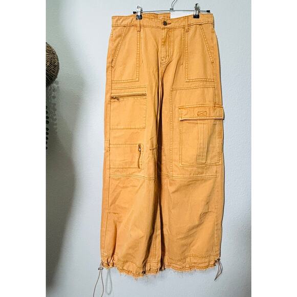 NEW BDG Extreme Wide-Leg Utility Jean Baggy Drawstring Mustard Yellow Sz 28 - Picture 3 of 12